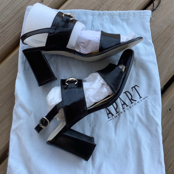 Stylish chunky heel sandals 🌹🌹 - Picture 14 of 14